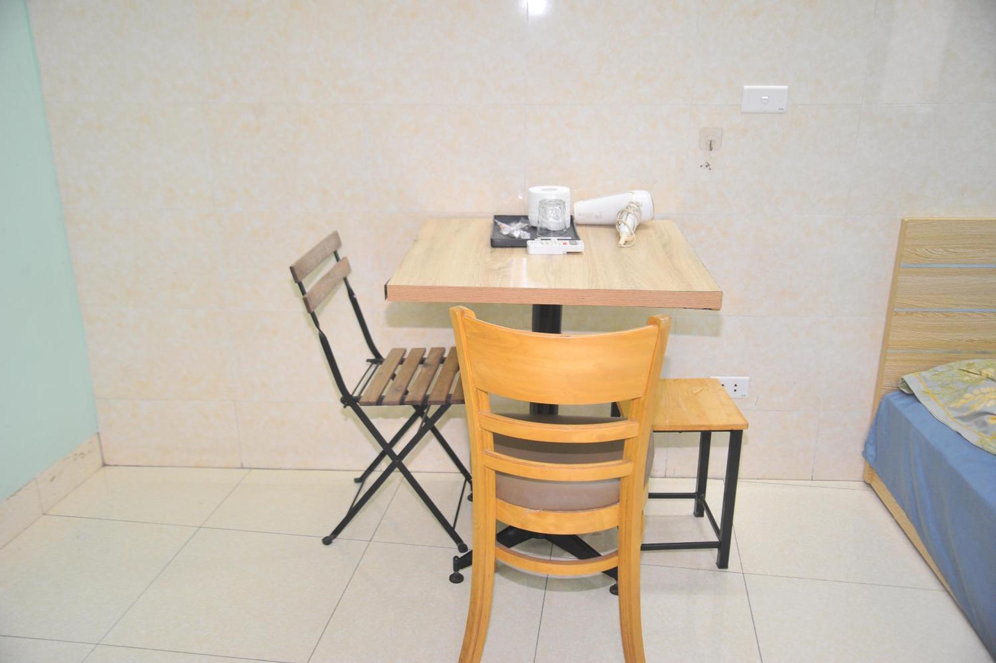 Nha Tro Me Tri Ha Noi Khách sạn hẻo lánh Hà Nội